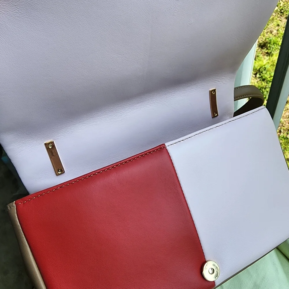 Burberry Lola Tri-color Quilted Medium Shoulder Bag - Picture 7 of 15